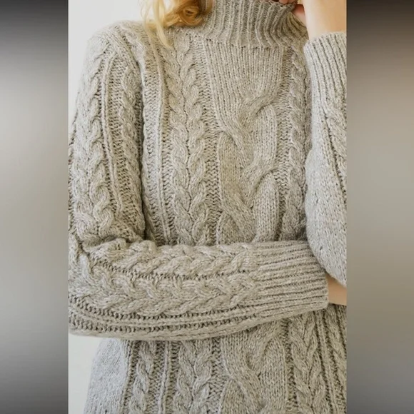 🆕Sweater Cable Knit Mock Neck Light Grey S, M & L Available - Picture 5 of 8